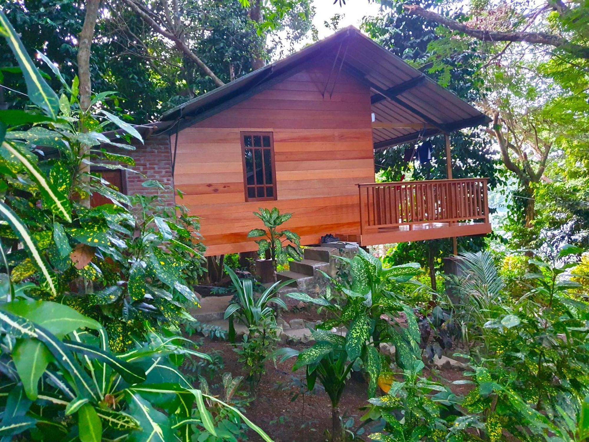 Santi Garden Bungalows Iboih Εξωτερικό φωτογραφία