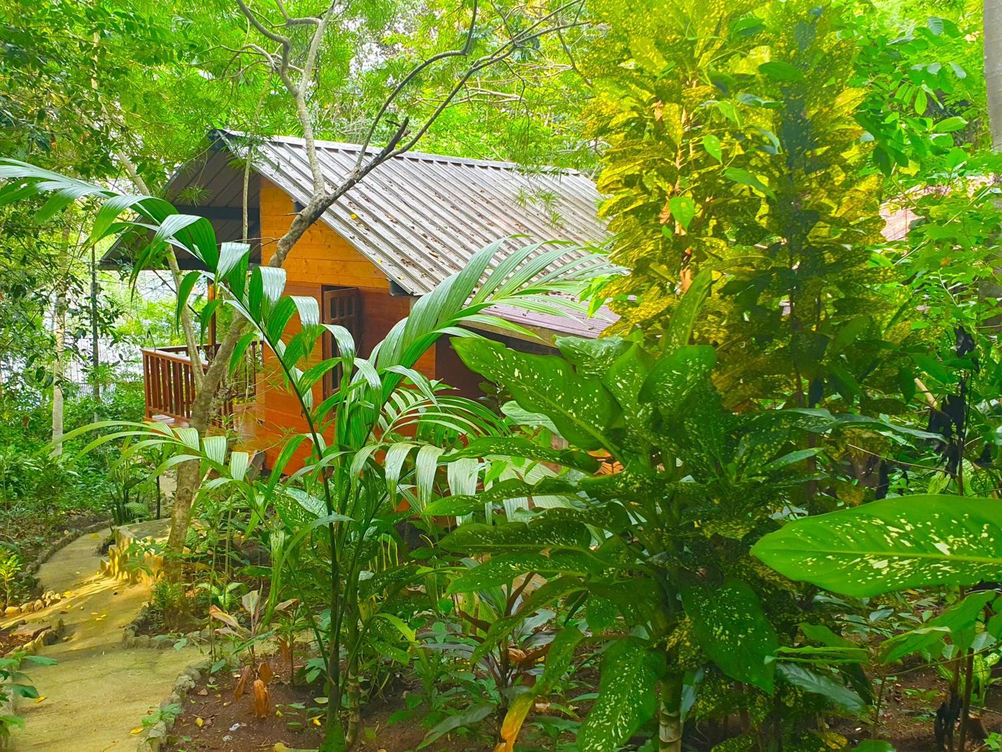 Santi Garden Bungalows Iboih Εξωτερικό φωτογραφία